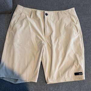 Men's Tan Oakley Shorts